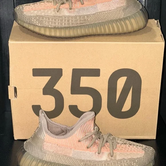 adidas gazelle silver green womens ADIDAS YEEZY Boost 350 V2 Pink Size EU 40 Sneakers main image 1